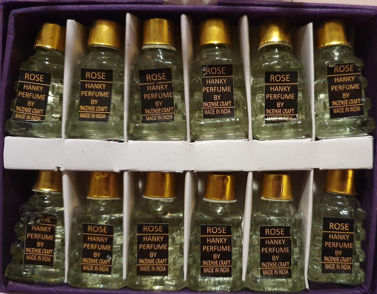 Rose-Parfumolie - Set 12 flesjes á 5 ml - Te gebruiken als parfum of in waxinelichtbrander