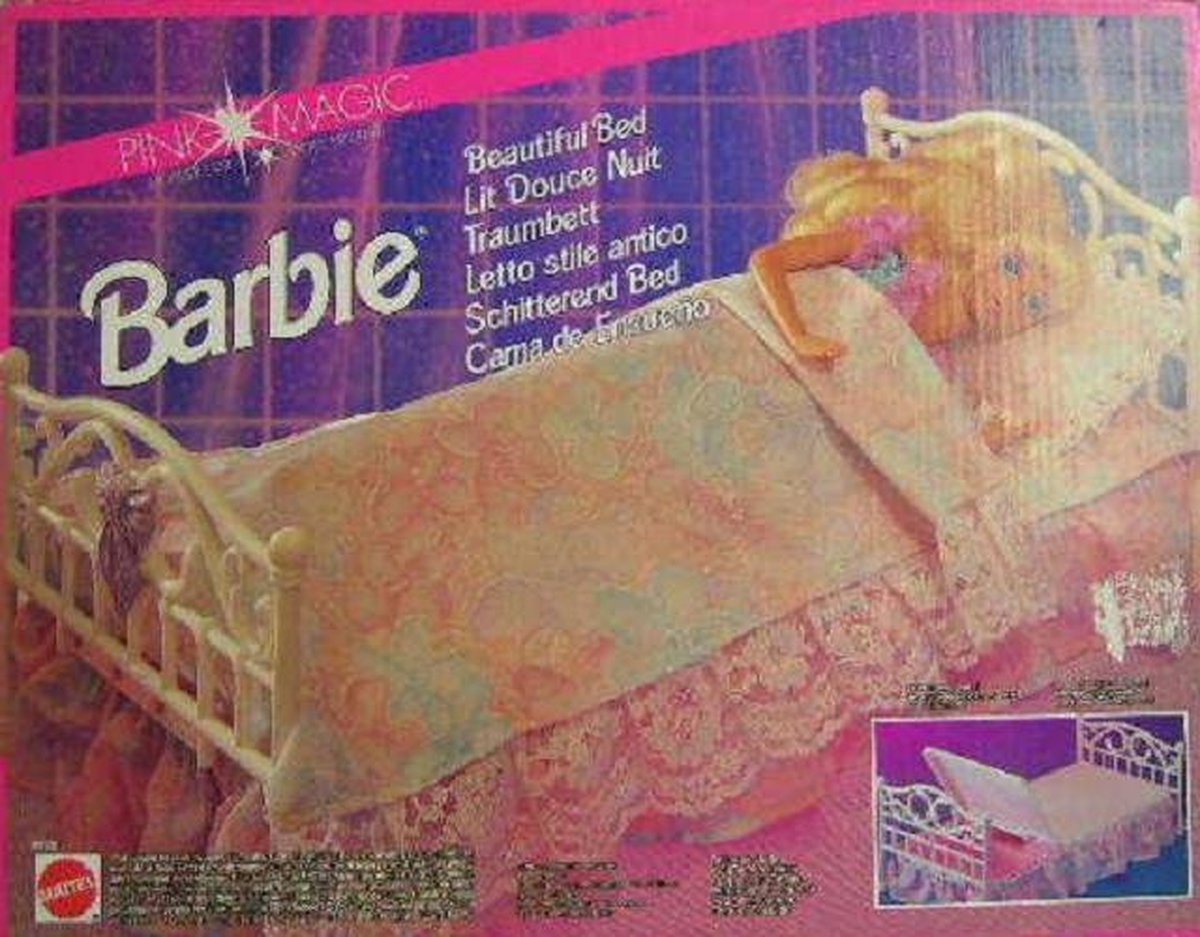 Barbie | Beautiful bed