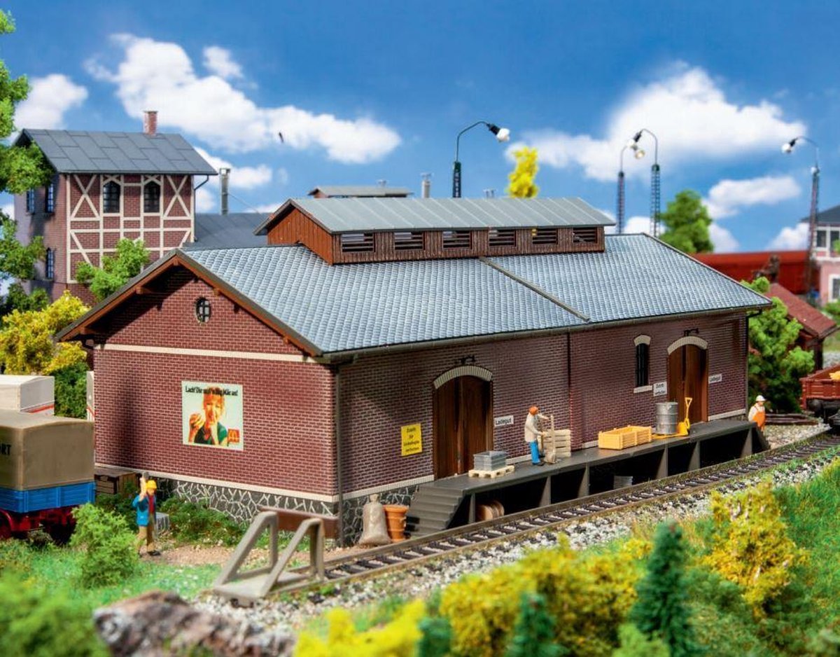 Faller - Goods shed - FA120097 - modelbouwsets