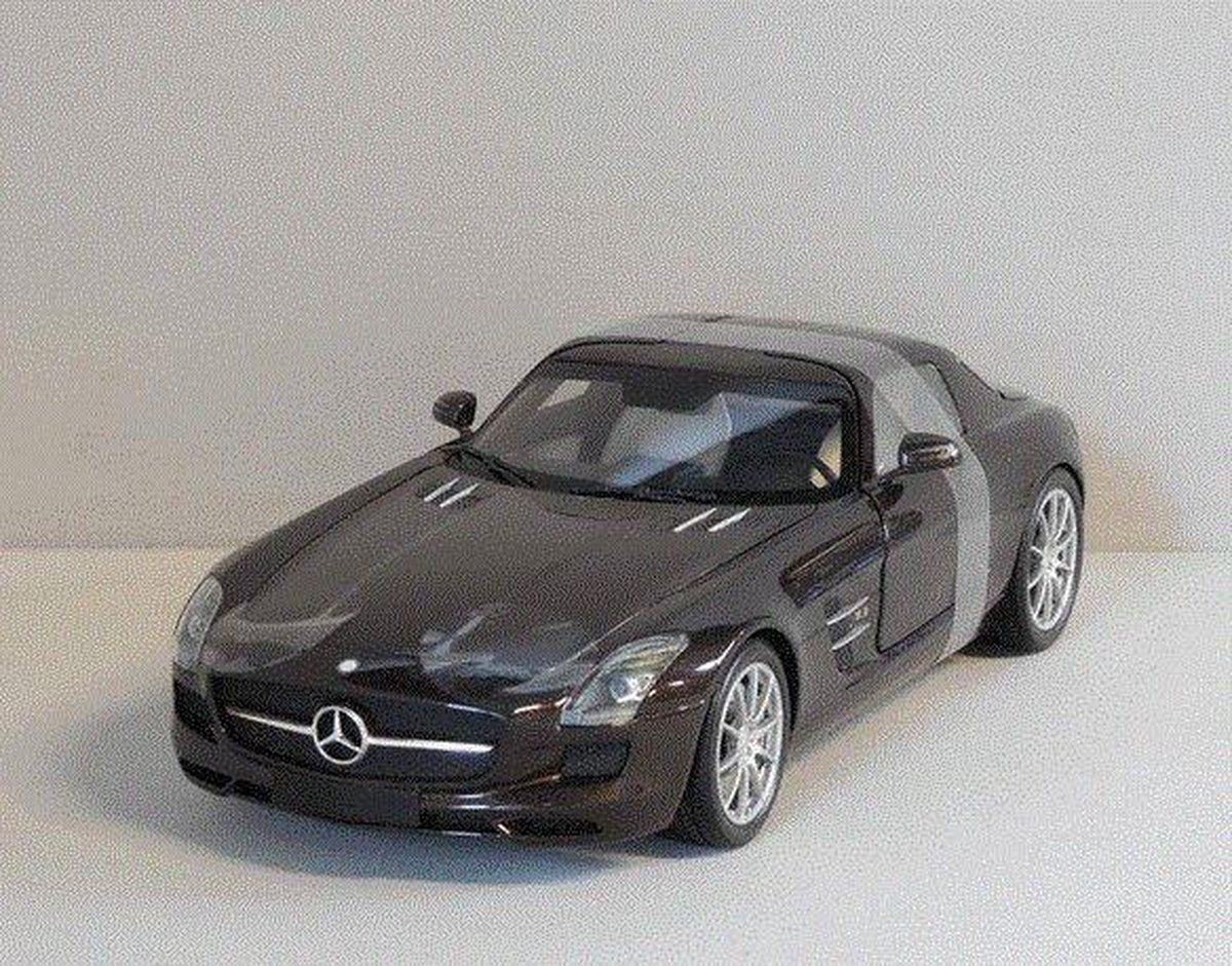 Mercedes-Benz SLS AMG 2010 Brown