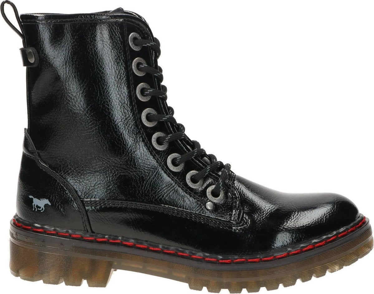Mustang - Damesschoenen - 1235503 - zwart - maat 39