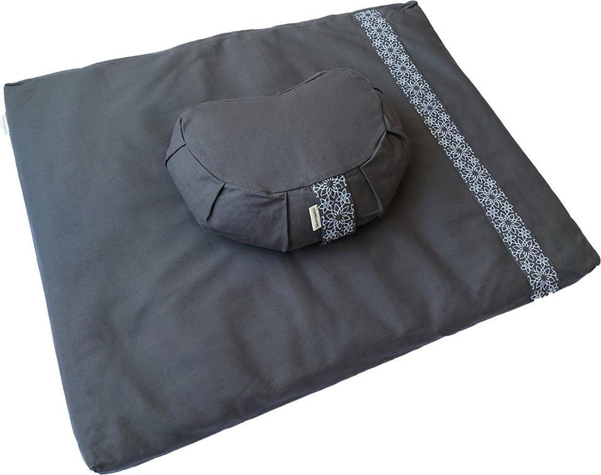 Meditatieset met kussen "crescent" (Grijs) |meditatiemat Zabuton en meditatiekussen|ethisch geproduceerd van 100% biologisch katoen (GOTS gecertificeerd) | Heeft 2 lagen | Verkrijgbaar in 6 natuurlijke kleuren