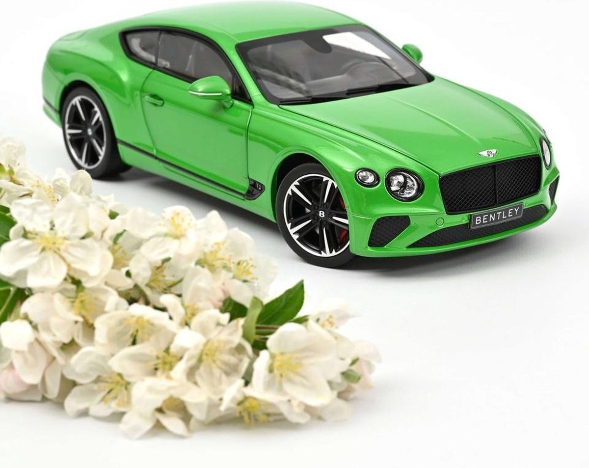 Bentley Continental GT 2018 (Groen) (30 cm) 1/18 Norev - Modelauto - Schaalmodel - Model auto - Miniatuurauto - Miniatuur autos