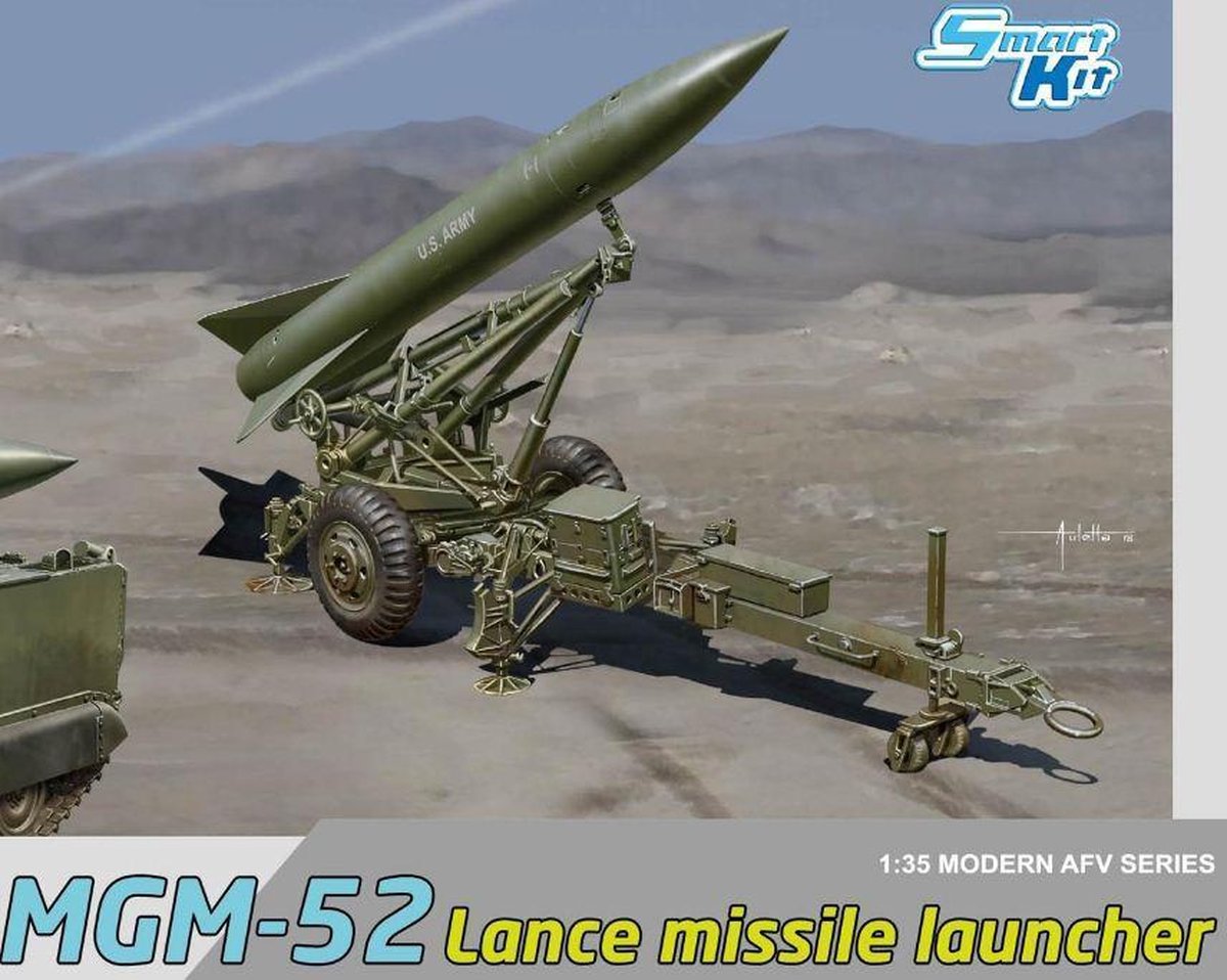 1:35 Dragon 3600 MGM-52 Lance missile with launcher Plastic kit