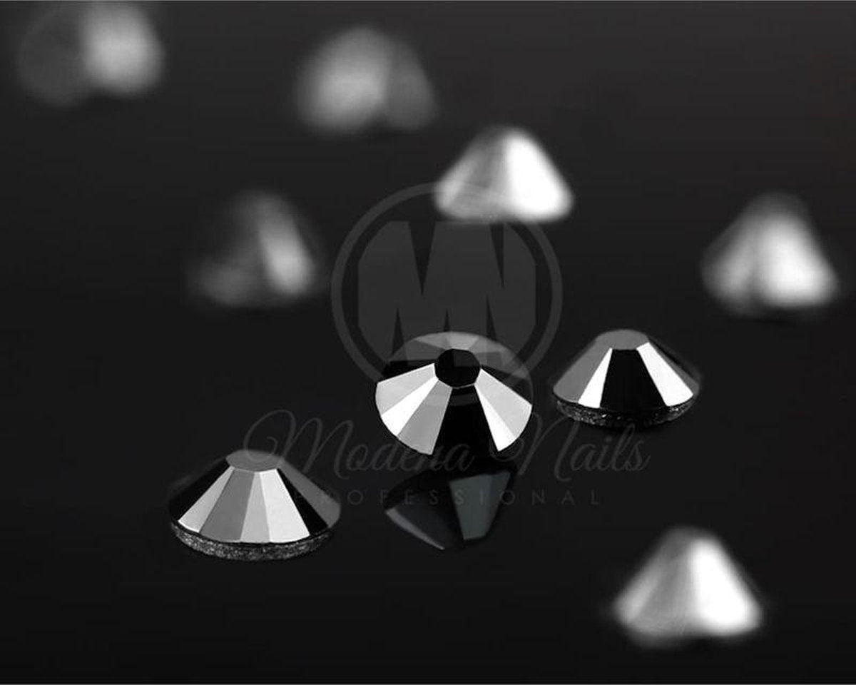 Modena Nails Swarovski Steentjes Nageldecoratie SS5 Hematite F - 50 stuks. 9