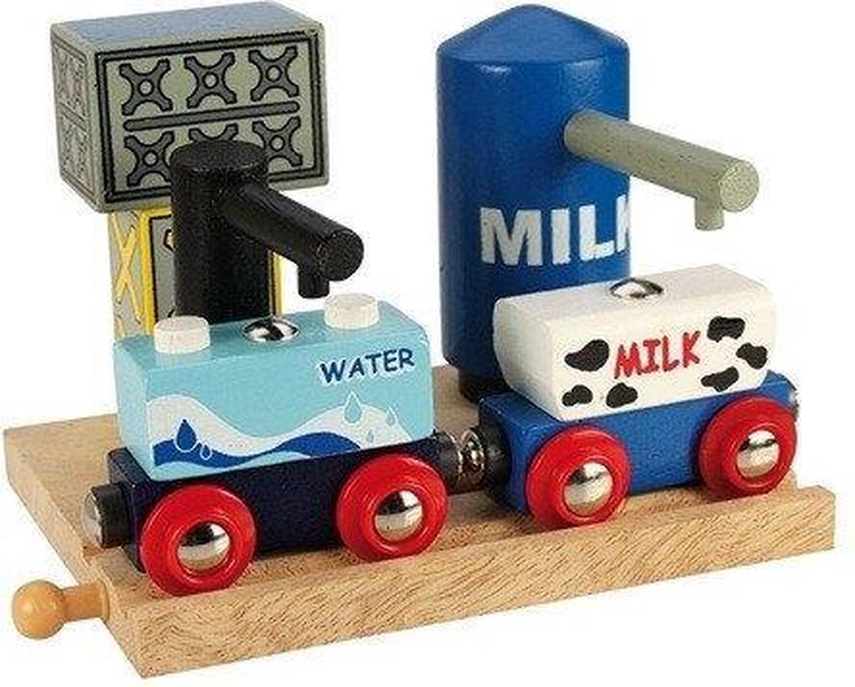 Water en melkopslag voor houten treinbaan