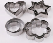 WiseGoods - Koekjes Uitstekers - Koekjes Bakken - Koek Vormen - Cookie Mold - Hart / Bloem / Rond / Ster - RVS - 12 Stuks