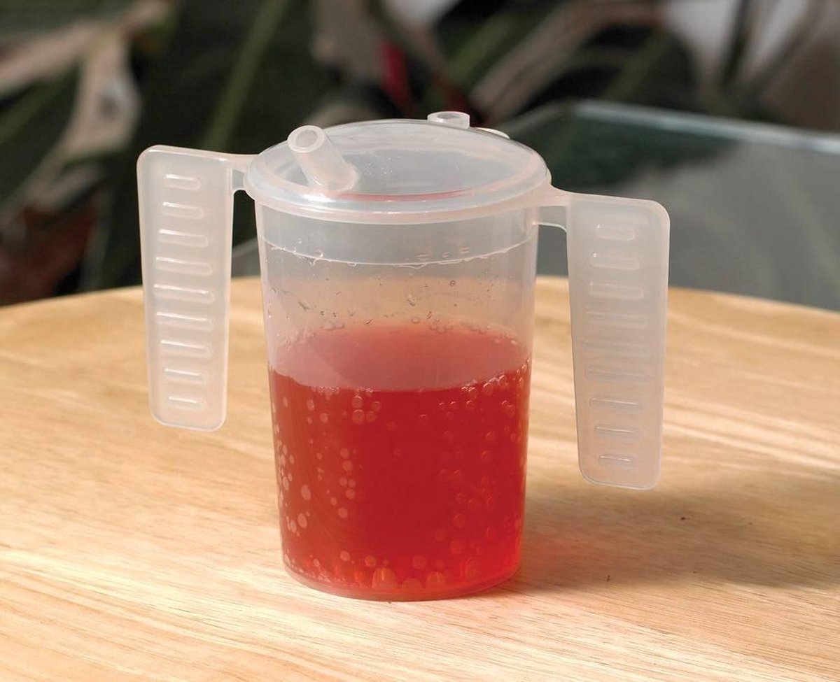 Beker met 2 vleugel handvatten en 2 drinktuitjes 250 ml (per 2)