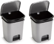 Set van 2x stuks kunststof afvalemmers/vuilnisemmers/pedaalemmers in het zilver van 7.5 liter met binnenbak