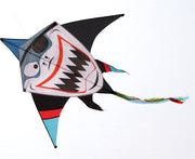 Pro-Care Vlieger vorm Crazy Shark maat 1.2 meter breed en 1.6 cm hoog. Enjoy the Sky!
