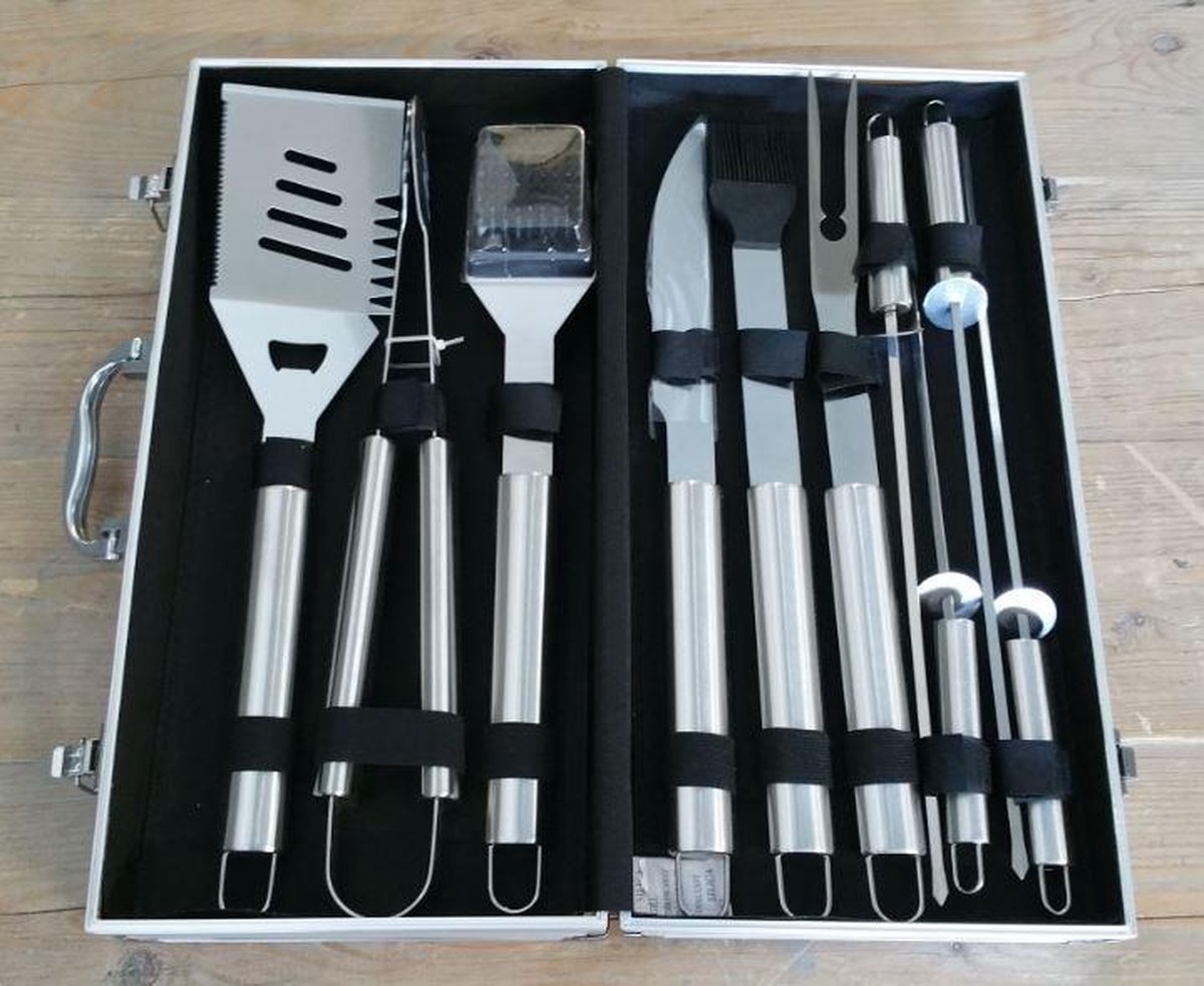 iBella BBQ kofferset - 10 delige set in een aluminium koffer