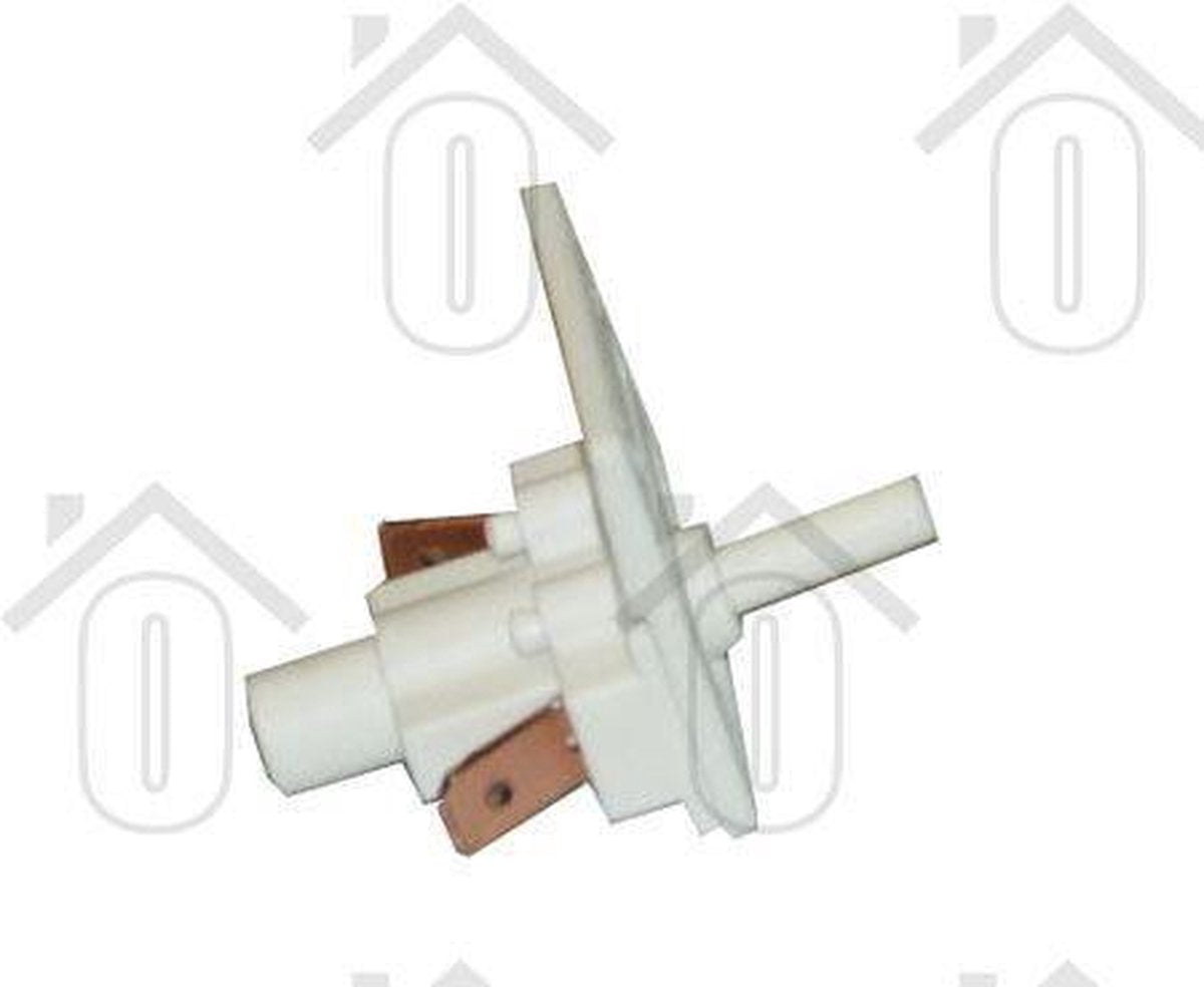 Zanussi Schakelaar Van binnenverlichting a/u ZRG616CW