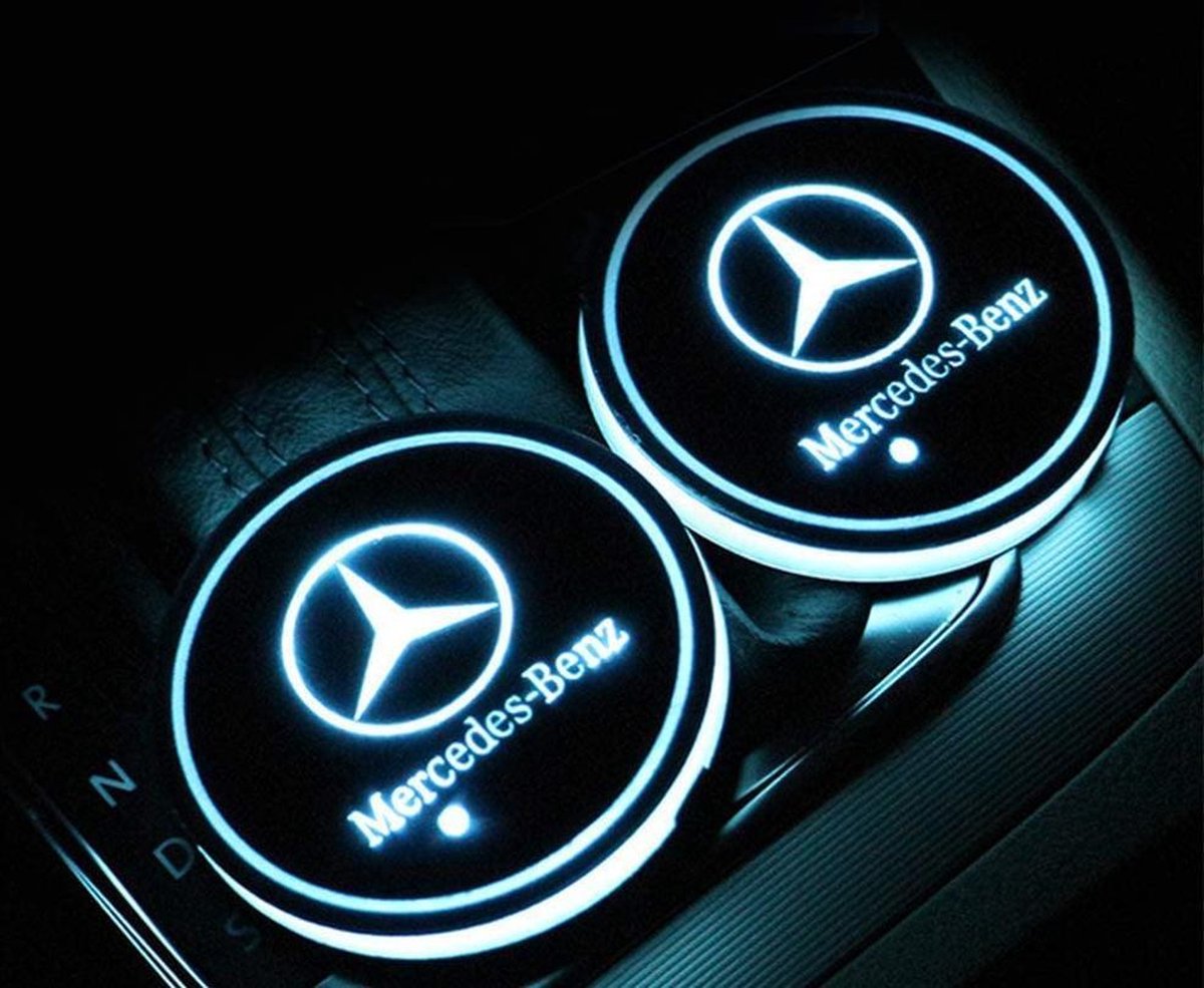 Customer Car Logo LED Mercedes onderzetters - Auto binnenverlichting - 7 Verschillende kleuren LED - Opladen via USB - 2 stuks