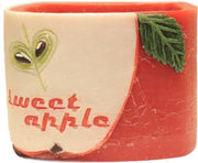 Rode appel geurende vierkante wax windlicht 95/130/130 (incl. 1 stuks 3 uurs theelicht)