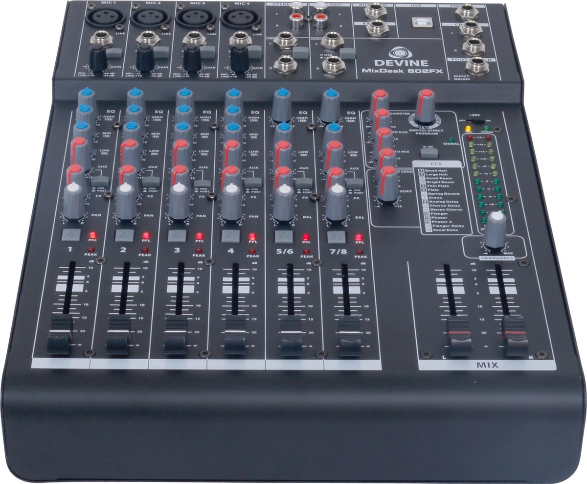 De Devine MixDesk 802FX is een professionele analoge mixer voorzien van interne FX-module