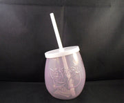 Drinkbeker van glas met rietje