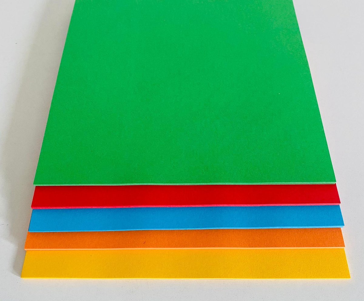 Vouwbladen 16 x 16 cm 5 x 100 vel assorti