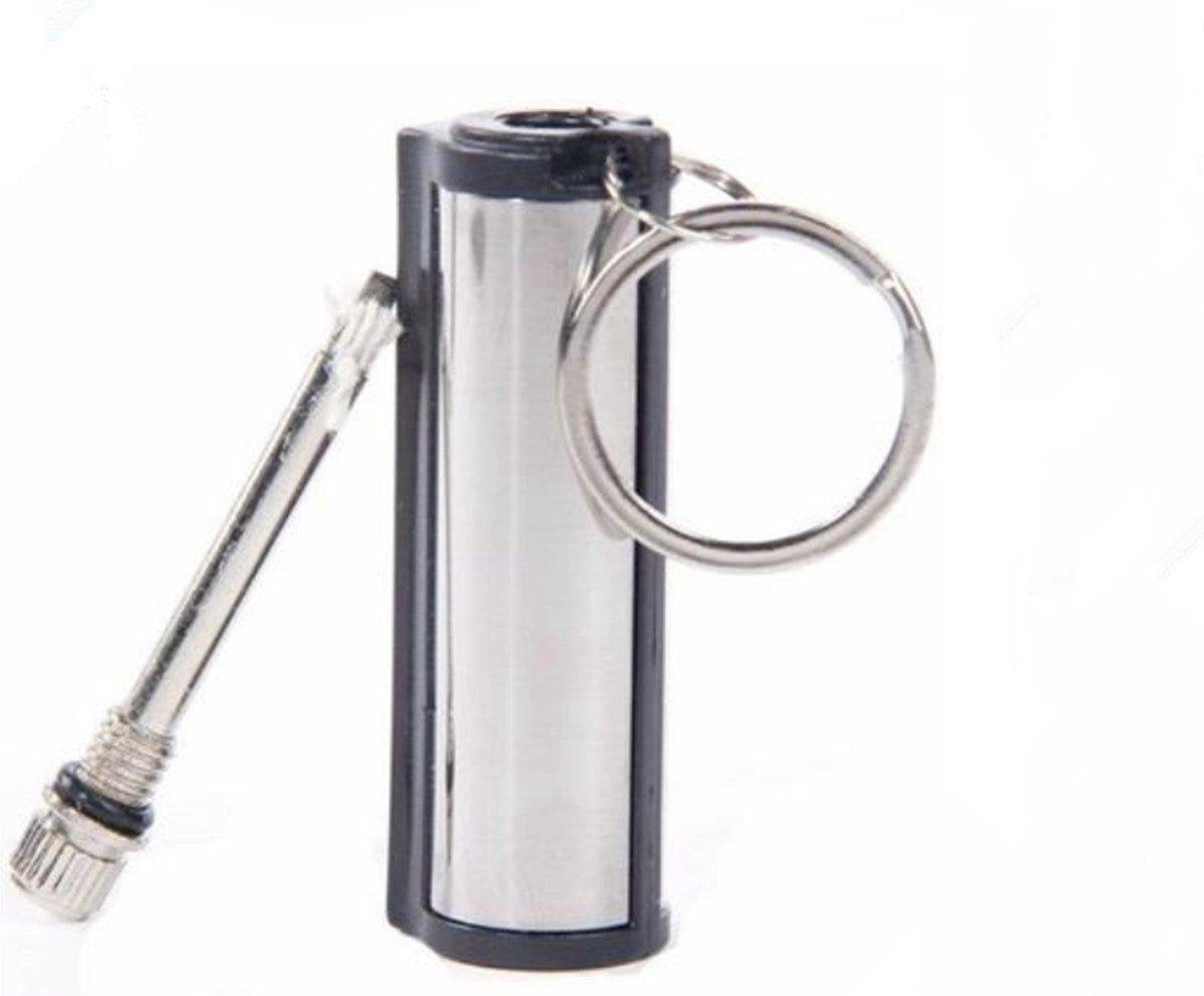 LOUZIR Herbruikbare Permanente Lucifer Sleutelhanger - Survival Match - Outdoor Gadget