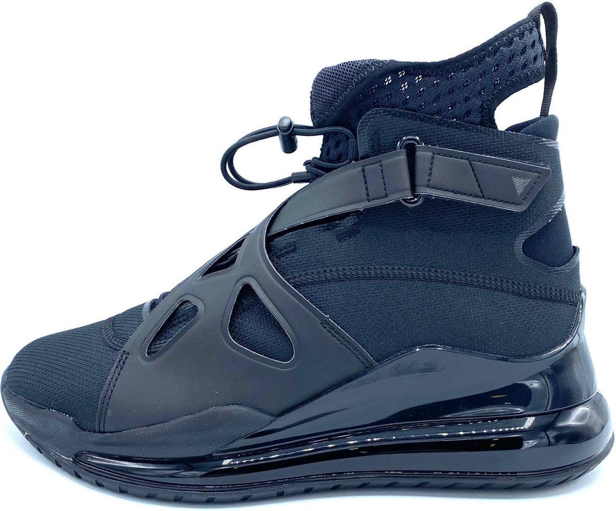WMNS Nike Jordan Air Latitude 720 - Zwart - Maat 40.5
