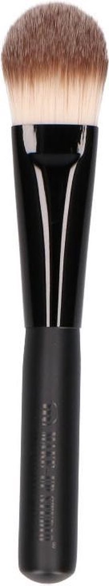Make-up Studio Foundation Brush Small