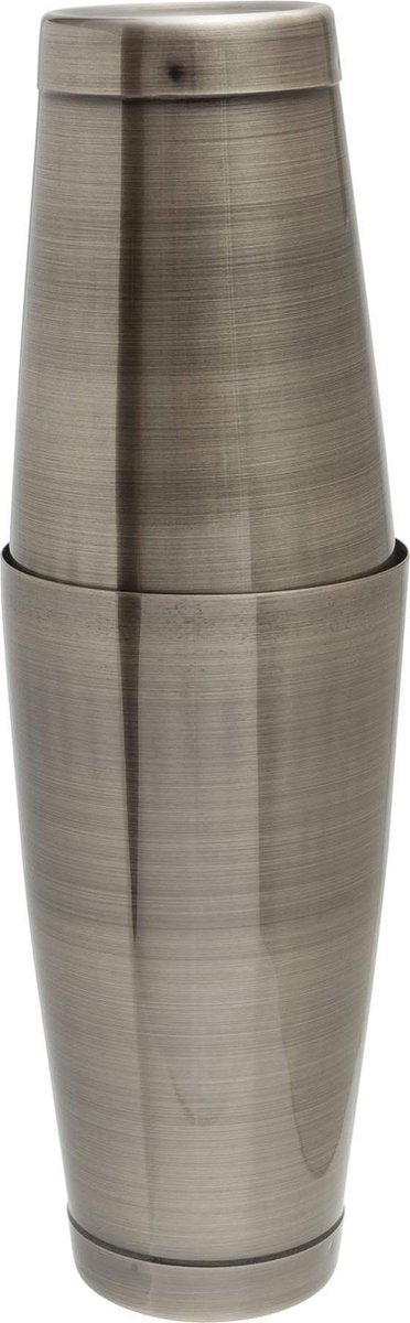 2 Messing Cocktail Boston bekers met "antique finish". Inhoudsmaten bekers : 54 en 83 cl.
