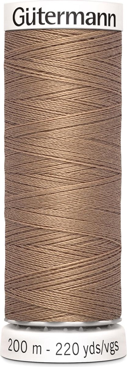Gütermann Naaigaren - Bruin - Nr 139 - 200 meter