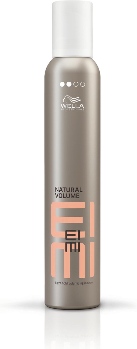 Wella EIMI Natural Volume haarmousse 300 ml Volumegevend