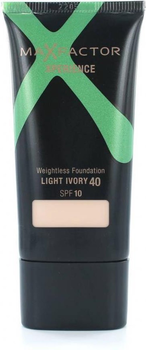 Max Factor Xperience Weightless Foundation - 40 Light Ivory