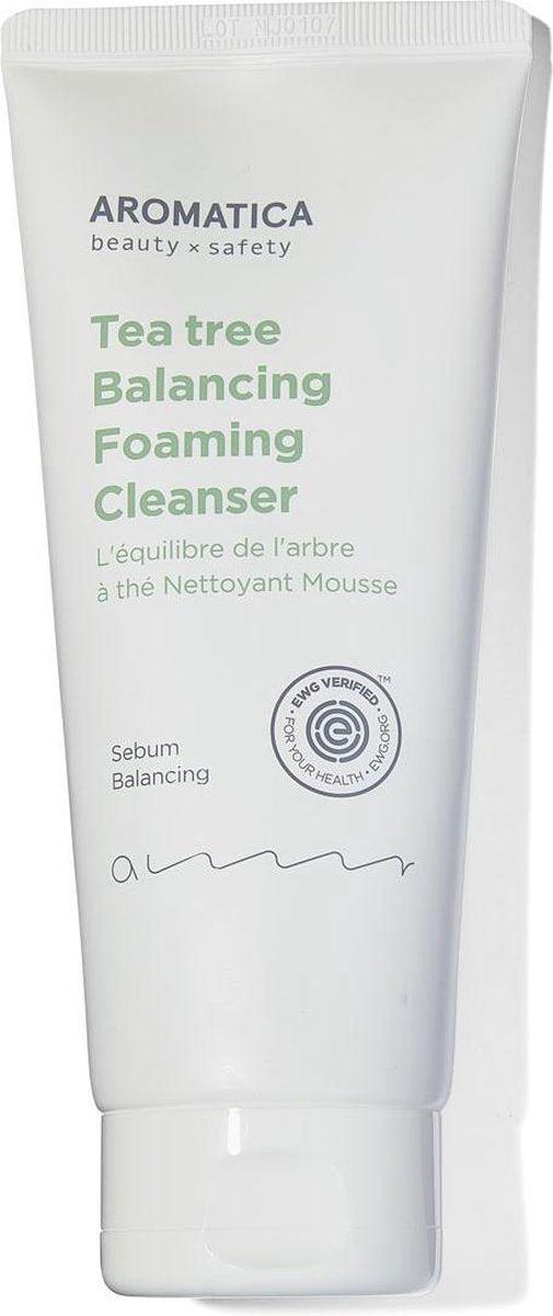 Aromatica Tea Tree Balancing Foaming Cleanser | Gezichtsreiniger voor de vette onzuivere huid | Vegan skincare