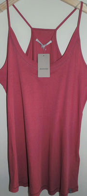 Tanktop Fine Cotton Moscow - Pomegranate - Maat XL