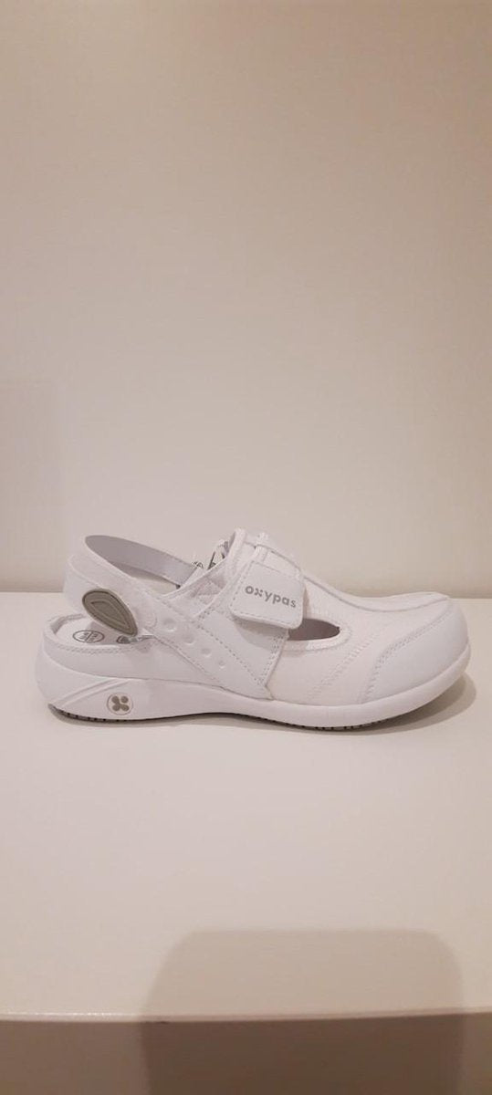 Oxypas Carine white maat 37