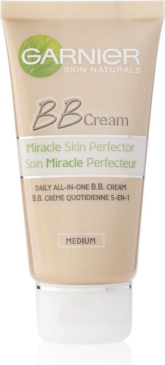 Garnier Skinactive Face SkinActive - BB Cream Classic Medium 5-in-1 Dagverzorging - 50ml - Getinte Dagcrème