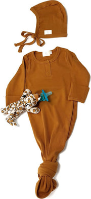 MijnNami Babybundel met Bonnet - Romper Setje - Rust - 0/6 maanden - Slaapzakje baby - Knotted babygown