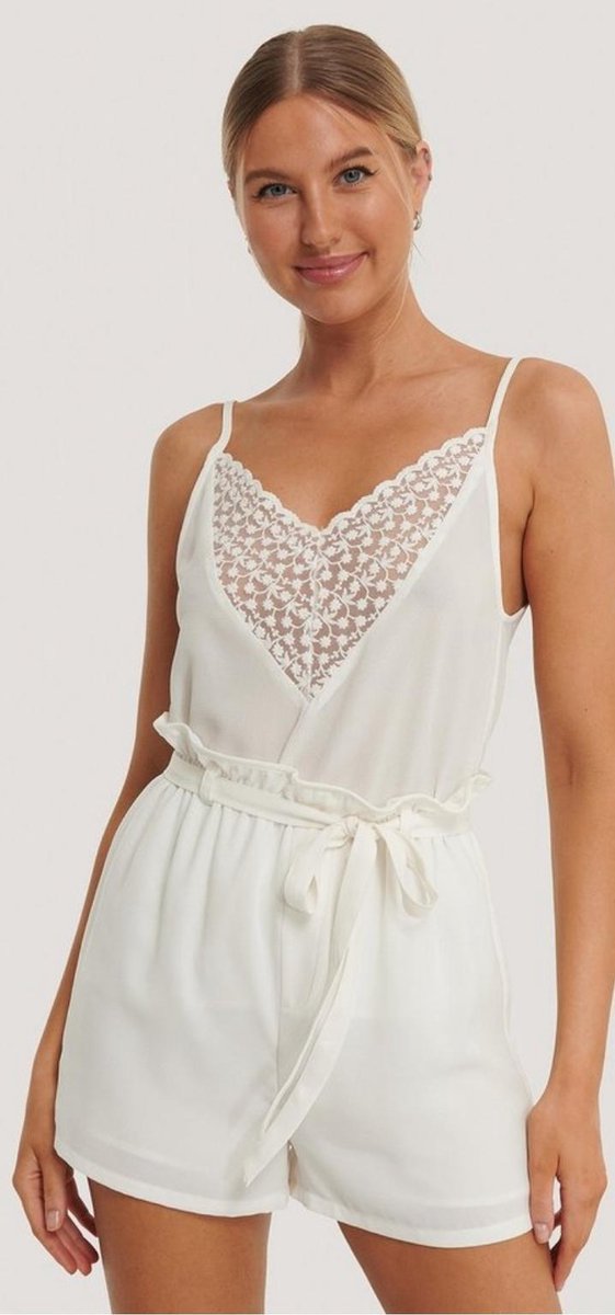 Kim Feenstra x NA-KD Lace Front Singlet - 42