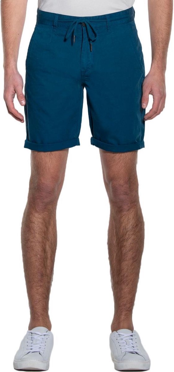 Victim Short Heren