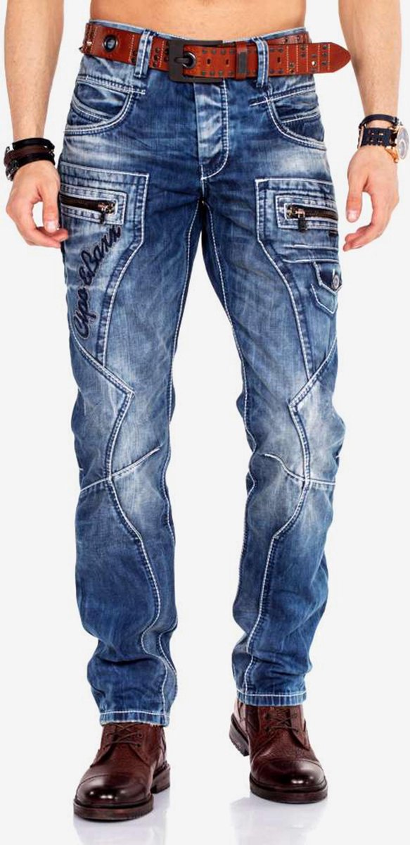 Cipo & Baxx Jeanshose mit Gürtel