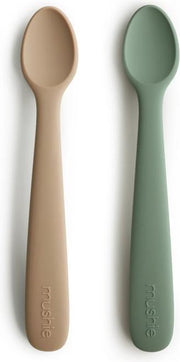 MUSHIE baby lepels| siliconen | set van 2 stuks |Dried Thyme + Natural| baby | eetset | bestek |lepel | spoon