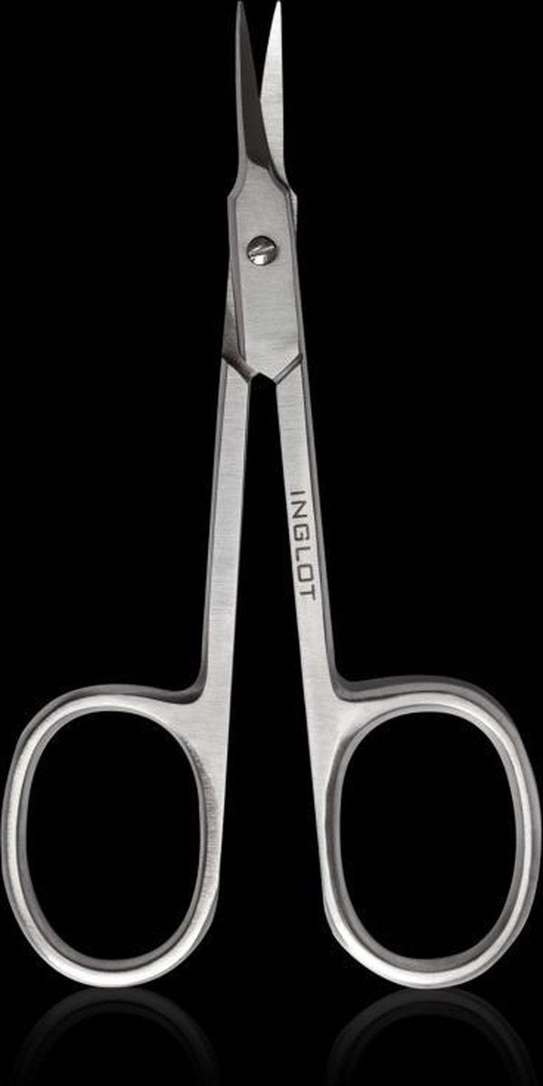 Cuticle Sciccors 1