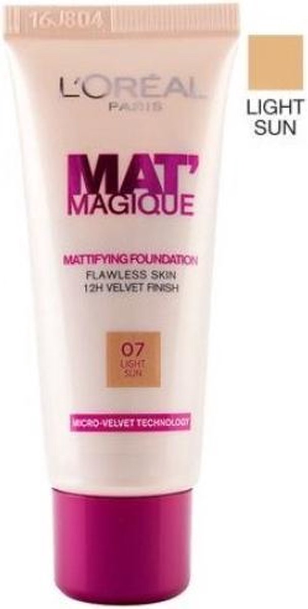 Loreal - Mat Magique Foundation - 07 Light Sun