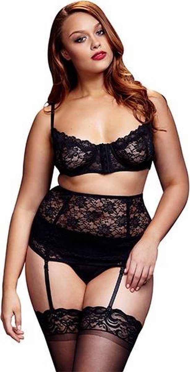 Baci - Kanten Bra & Cincher & Panty Set Queen Size