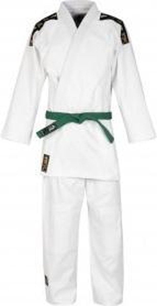 Matsuru judo club met schouderlabels