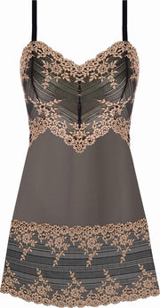 luxe slipdress van WACOAL - zwart met ivoor kant maat XXL