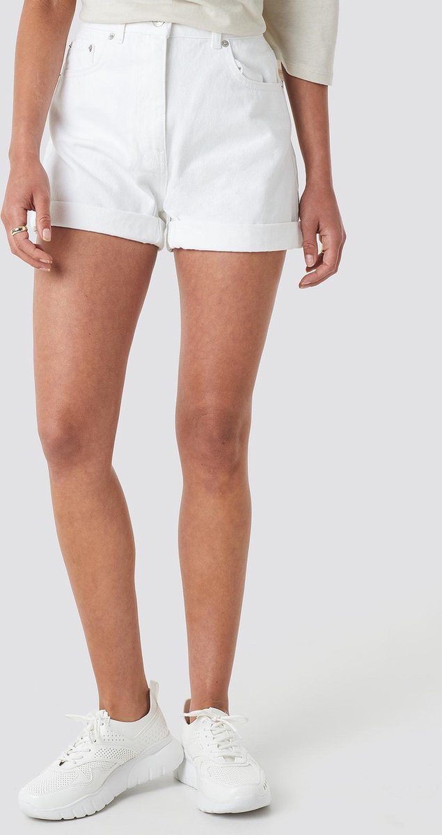 NA-KD Turn Up Mom Shorts White - 36