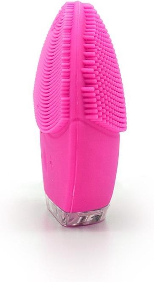 Michael and May - Facial Brush