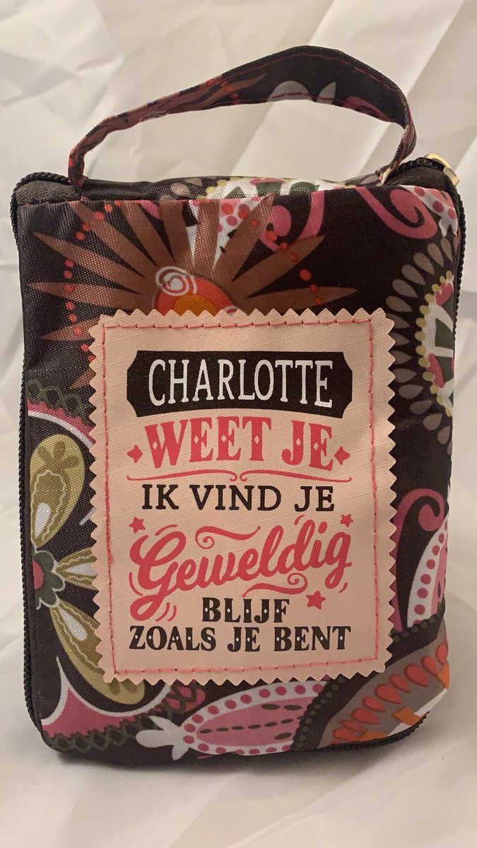 Shopper bag dames met leuke tekst CHARLOTTE WEET JE IK VIND JE GEWELDIG BLIJF ZOALS JE BENT winkeltasje Wordt geleverd in cellofaan met linten