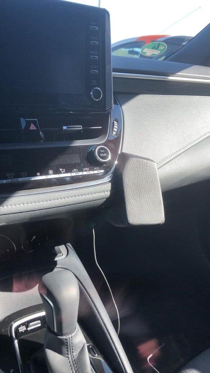 Kuda console Toyota Corolla Hybrid 2019-
