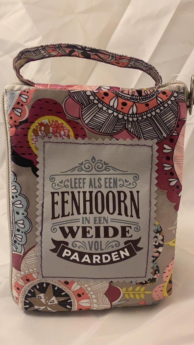 Shopper bag dames met leuke tekst LEEF ALS EEN EENHOORN IN EEN WEIDE VOL PAARDEN winkeltasje Wordt geleverd in cellofaan met linten