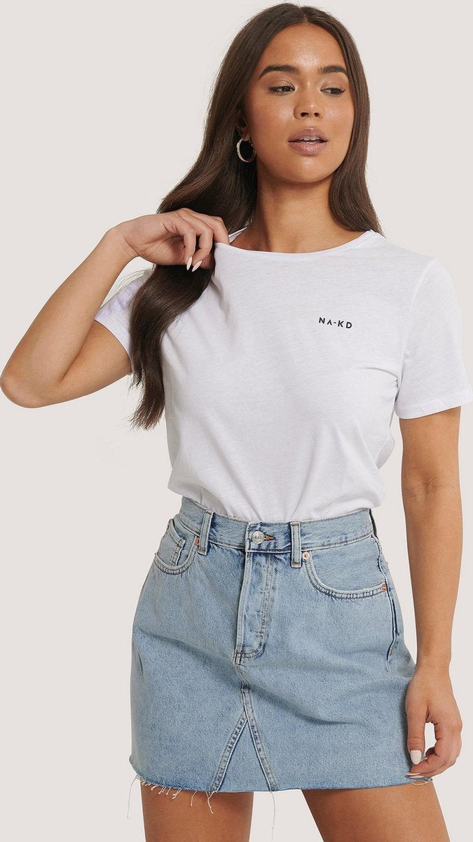NA-KD Basic Logo Vrouwen T-shirt - White - Maat S