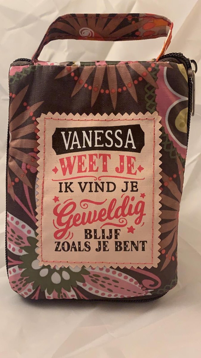 Shopper bag dames met leuke tekst VANESSA WEET JE IK VIND JE GEWELDIG BLIJF ZOALS JE BENT winkeltasje Wordt geleverd in cellofaan met linten