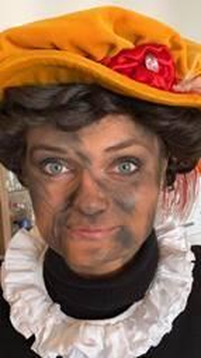 Grimas - cake make-up - donkergrijs - roetveeg - 108